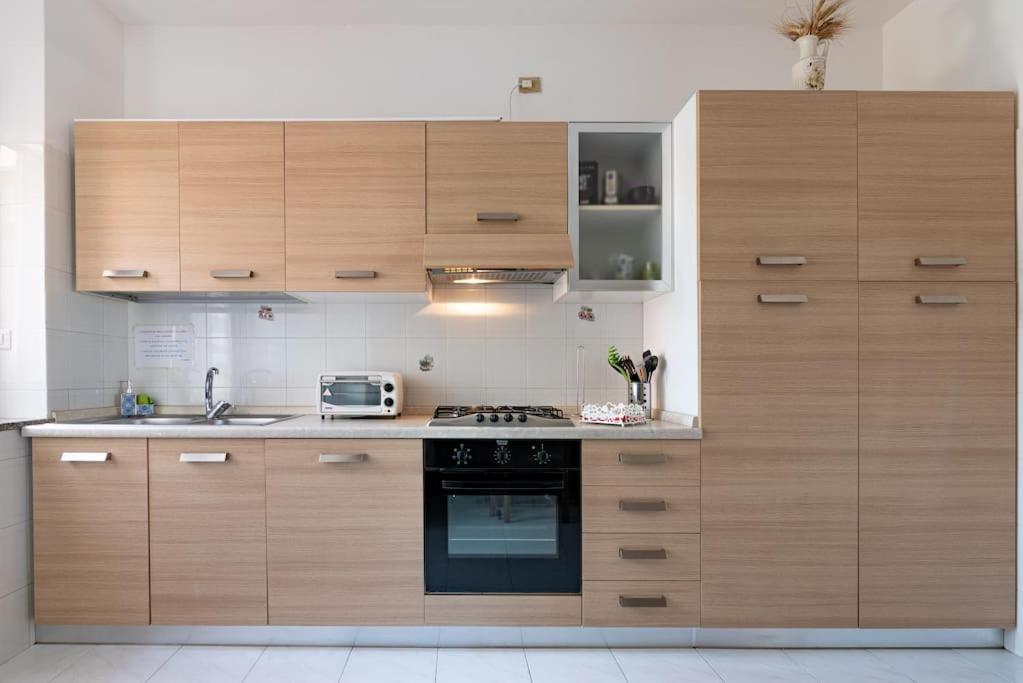 La Lampara - Casa Panoramica 4 Km Dalla Pelosa สตินติโน ภายนอก รูปภาพ